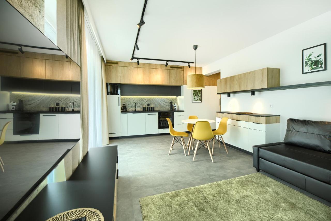 Aboutartapartments - Twin Towers Вроцлав Экстерьер фото